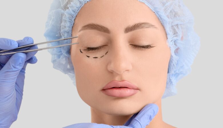 Choosing the Right Cosmetic Surgeon in Bangalore